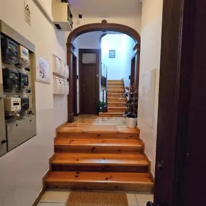 Queiros, 6 Lisbon