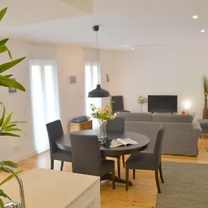 Tp Bombarda 5, Deluxe Apartamento