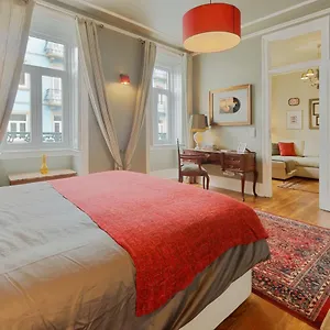 Portuguese Charm In Apartamento