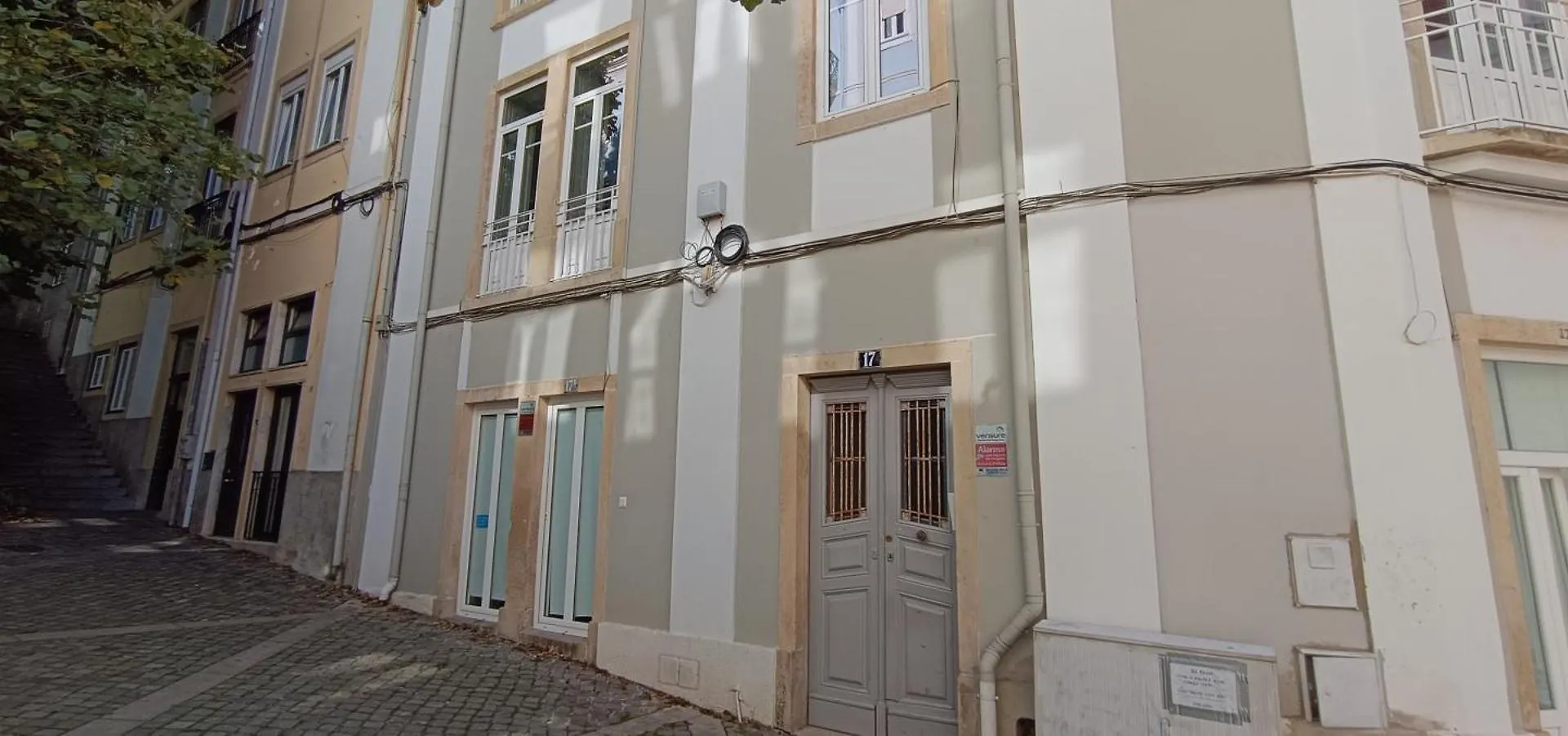Lisbon Anjos Apartment 0*,